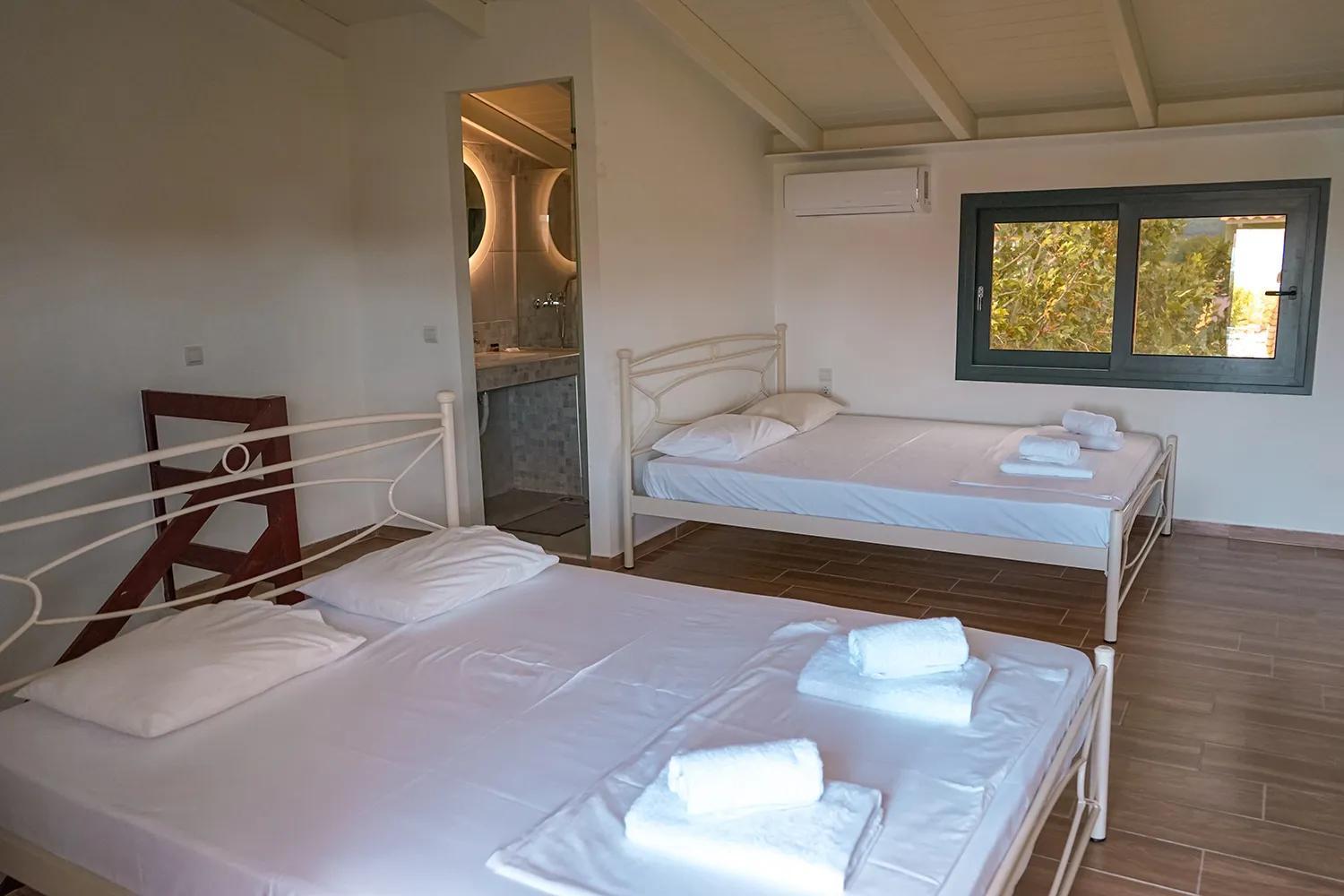 Mak Home Luxury Apartments นาฟปาคตอส ภายนอก รูปภาพ